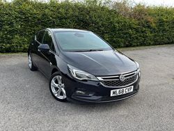 Blue Used 2018 Vauxhall Astra SRi Hatchback | £4,995 (Fair price)