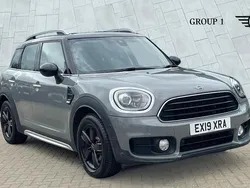 Grey Used 2019 Mini Cooper Countryman Classic SUV | £13,541 (Fair price)