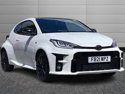 Pure white Used 2021 Toyota Yaris Hatchback | £31,295 (Fair price)