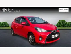 Red Used 2017 Toyota Yaris Multidrive S Hatchback | £11,213 (Fair price)
