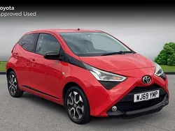 Chilli red Used 2019 Toyota Aygo Trend Hatchback | £8,618 (Fair price)