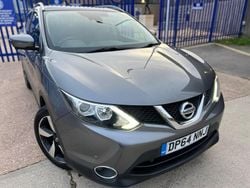 Grey Used 2015 Nissan Qashqai N-TEC SUV | £5,995 (Good price)