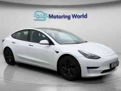 White Used 2021 Tesla Model 3 Standard Range Plus Sedan | £15,900 (Good price)