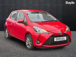 Red Used 2019 Toyota Yaris Hatchback | £8,895 (Fair price)