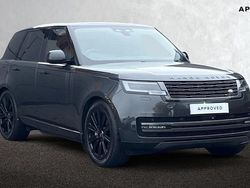 Grey Used 2024 Land Rover Range Rover HSE SUV | £90,990 (A bit pricey)