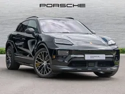Black New 2024 Porsche Macan Chrono SUV | £78,849 (Fair price)