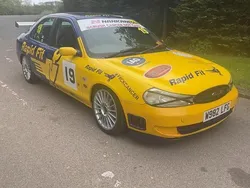 Black Used 2000 Ford Mondeo Ghia Hatchback | £3,995