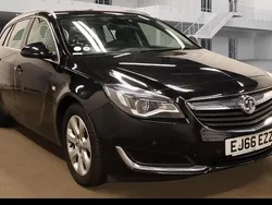 Black Used 2016 Vauxhall Insignia Estate | £6,295 (Fair price)
