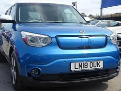 Blue Used 2018 Kia Soul EV 3 SUV | £6,195 (Fair price)