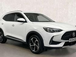 White Used 2024 MG HS Trophy SUV | £16,999 (Fair price)