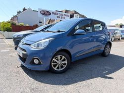 Blue Used 2015 Hyundai i10 Premium Hatchback | £5,499 (Expensive)