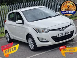 White Used 2013 Hyundai i20 Active Hatchback | £1,999 (Fair price)