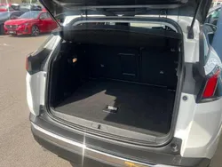 White Used 2020 Peugeot 3008 Allure SUV | £15,795 (Fair price)