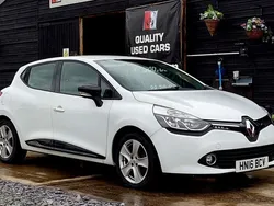 Used 2016 Renault Clio IV Dynamique Hatchback | £6,520 (Fair price)