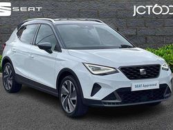 White Used 2022 Seat Arona FR Sport SUV | £14,453 (Fair price)