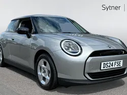 Silver Used 2024 Mini Cooper SE Hatch Hatchback | £29,750