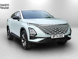 Green Used 2024 Omoda 5 SUV | £23,000 (Fair price)