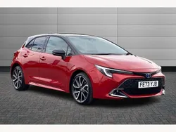Scarlet flare with black roof Used 2023 Toyota Corolla Hatchback | £21,650 (Fair price)