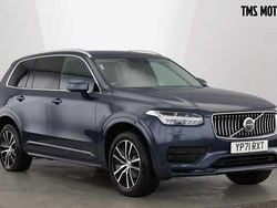 Blue Used 2021 Volvo XC90 Momentum SUV | £28,500 (Fair price)