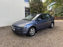 Blue Used 2006 Ford Focus Ghia Hatchback | £950 (Super price)