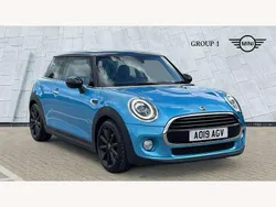 Blue Used 2019 Mini Cooper Classic Hatchback | £14,695 (Fair price)