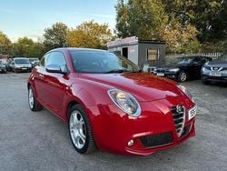 Red Used 2016 Alfa Romeo MiTo Distinctive Hatchback | £4,495 (Good price)