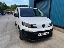 White Used 2024 Peugeot Partner MPV | £15,995 (A bit pricey)