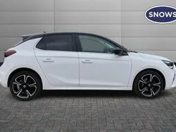 Summit white Used 2021 Vauxhall Corsa Elite Hatchback | £12,257 (Fair price)