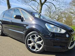 Black Used 2010 Ford S-MAX Titanium MPV | £2,995 (Super price)