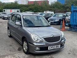 Silver Used 2002 Daihatsu Sirion Hatchback | £1,000 (Super price)
