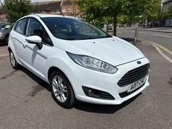 White Used 2017 Ford Fiesta Zetec Hatchback | £5,895 (Fair price)