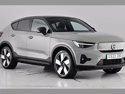 Green Used 2022 Volvo C40 Pro SUV | £28,250 (Fair price)