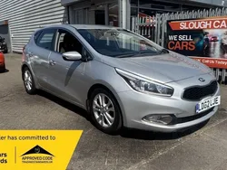 Silver Used 2012 Kia Ceed 2 Hatchback | £2,195 (Good price)