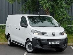 White Used 2024 Peugeot Expert Van | £18,998 (Fair price)