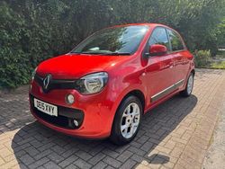 Red Used 2015 Renault Twingo Dynamique Hatchback | £3,695 (Fair price)