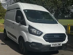 White Used 2019 Ford Transit Custom Van | £9,995 (Super price)