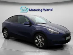 Blue Used 2022 Tesla Model Y Long Range SUV | £25,900 (Super price)