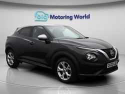 Black Used 2022 Nissan Juke N-Connecta SUV | £10,900 (Good price)