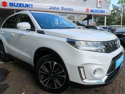 White Used 2023 Suzuki Vitara SZ5 SUV | £16,699 (Fair price)
