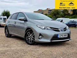Grey Used 2015 Toyota Auris Hybrid Plus Hatchback | £8,188 (Fair price)