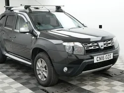 Black Used 2016 Dacia Duster Lauréate SUV | £6,395 (Fair price)