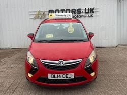 Red Used 2014 Vauxhall Zafira MPV | £3,800 (Fair price)