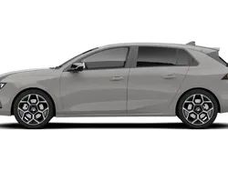 New 2025 Vauxhall Astra Ultimate Hatchback | £32,274