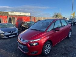 Red Used 2014 Citroën C4 Picasso VTR Sport MPV | £4,995 (Fair price)