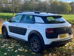 White Used 2015 Citroën C4 Cactus Feel Hatchback | £2,495 (Fair price)