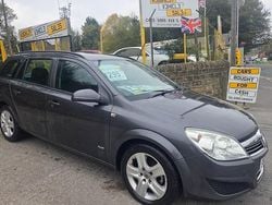 Grey Used 2009 Vauxhall Astra Club Estate | £1,295 (Good price)