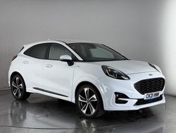 White Used 2021 Ford Puma Gen-E ST-Line X Hatchback | £14,150 (Good price)
