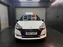 White Used 2017 DS Automobiles DS3 Elegance Hatchback | £4,995 (Fair price)