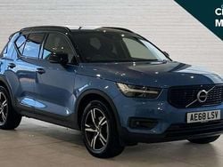 Blue Used 2018 Volvo XC40 R-Design SUV | £17,990 (Fair price)