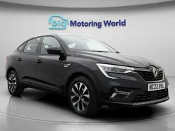 Black Used 2022 Renault Arkana Iconic SUV | £14,000 (Good price)